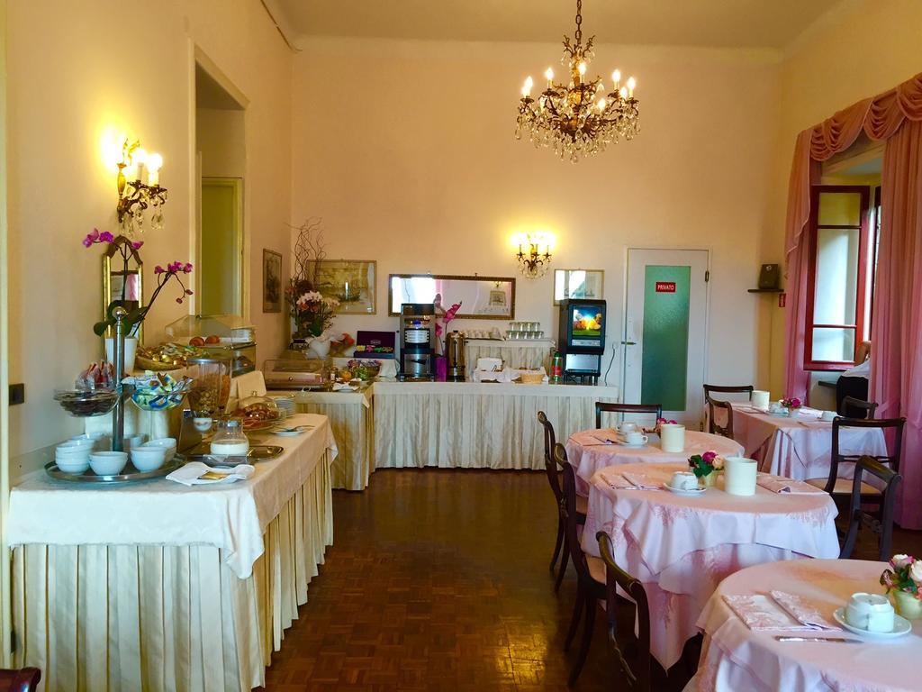 Hotel La Vela-Castello Il Rifugio سانتا مارغريتا ليغور المظهر الخارجي الصورة